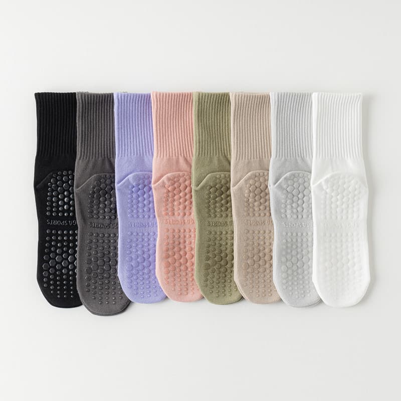 Summer non-slip yoga clothing, socks, mid-length, for running 5