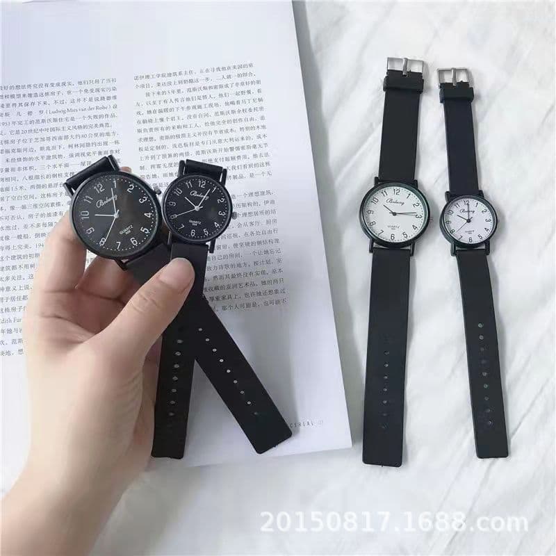 Brand small design fashionable watch, trend quartz watches, for beloved 2