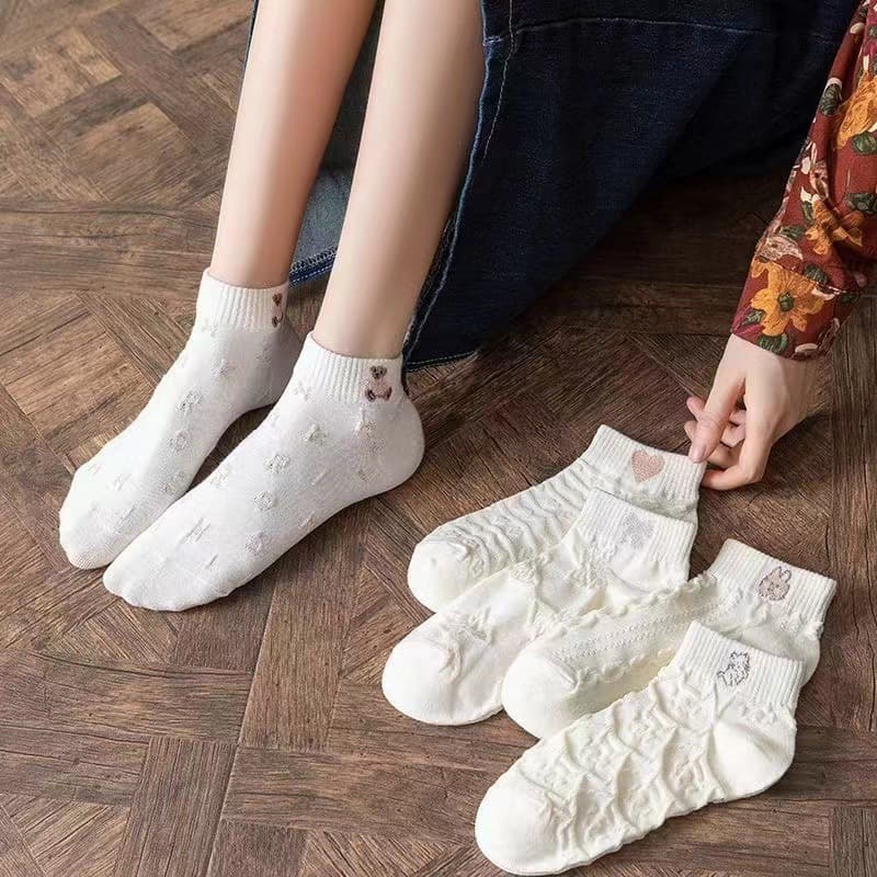 Boat socks for women 2025 summer new women's solid color breathable socks ins trendy bear cute non-slip women's socks 3