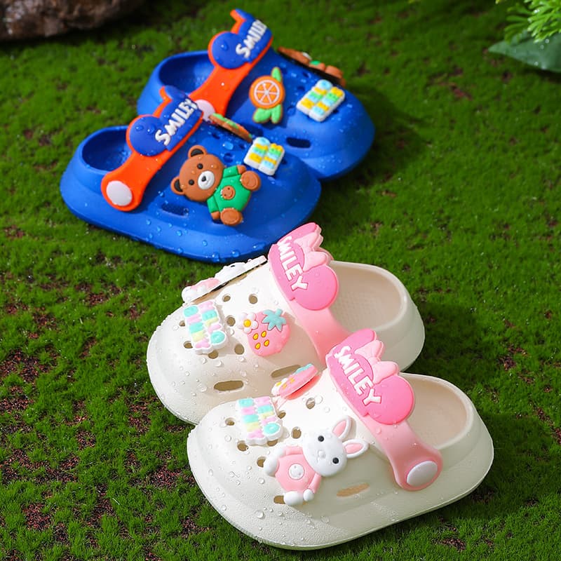 Summer children's sandals, non-slip cartoon children's bag for boys for early age, Crocs-style slippers, soft sole, closed toe 4