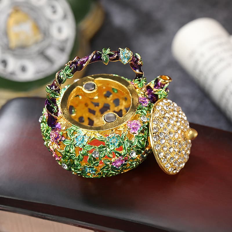 Fashionable teapot, jewelry, treasure chest, metal storage box, storage system, light luxury style 4