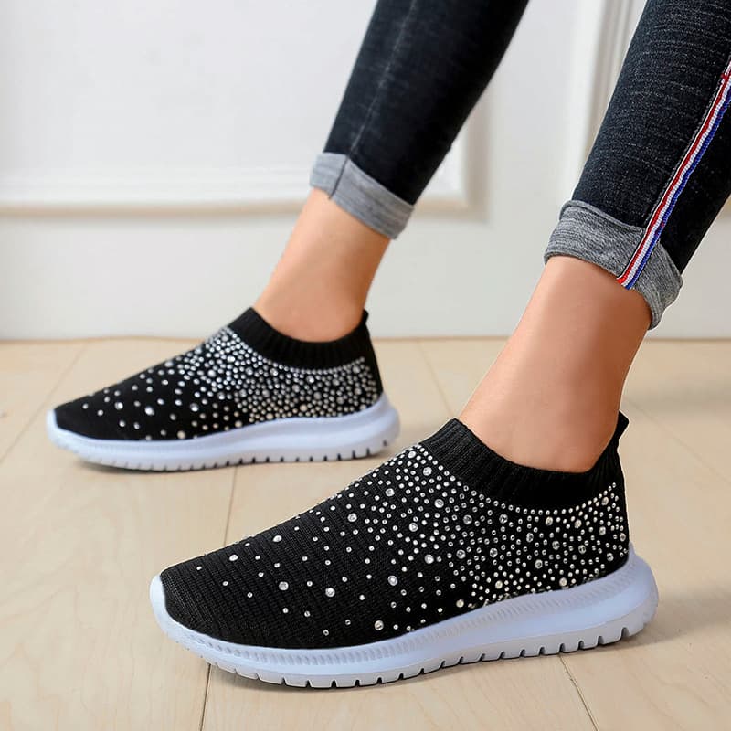 Amazon large -size flying shallow mouth versatile rhinestone flat women's sports single shoe mixed batch foreign trade 1