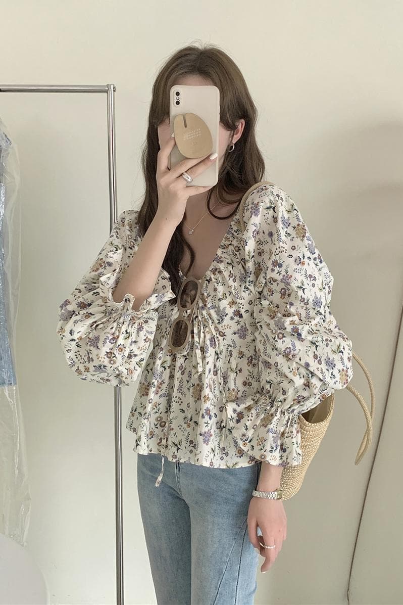 Korean design-soft floral one-shoulder drawstring design-sensory top for women looking slim and sweet shirt in summer 4