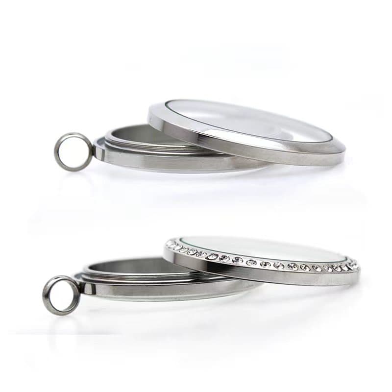 Opening pendant stainless steel, necklace, cinnabar, does not fade 2