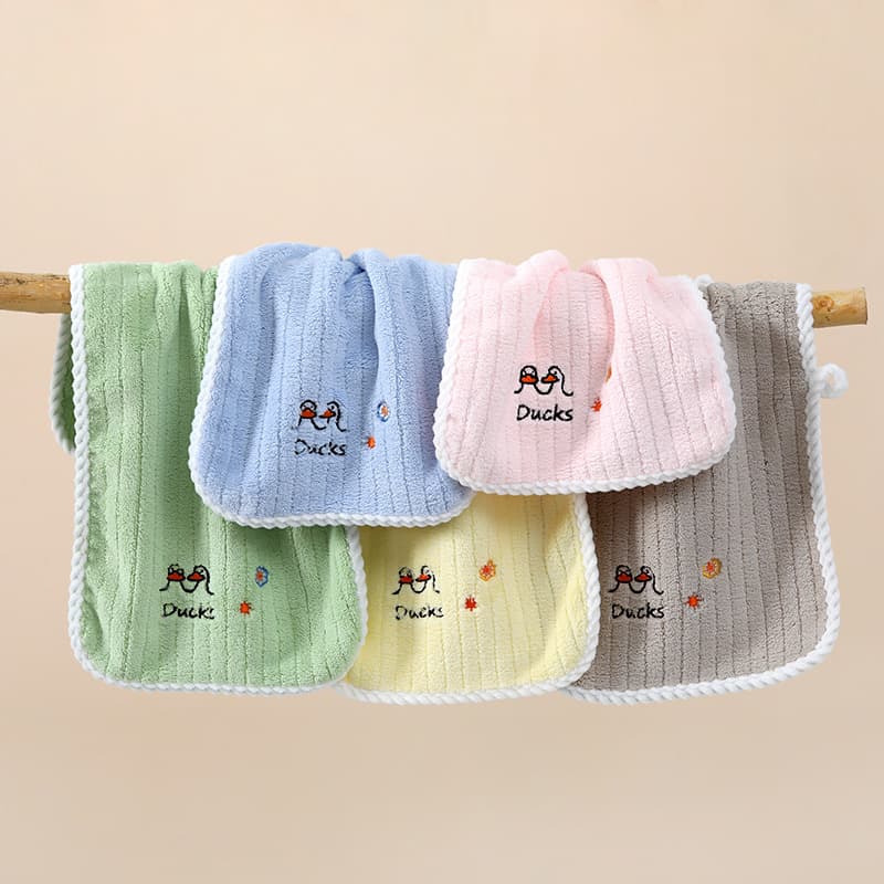 Children's soft scarf for kindergarten for face, towel, wet wipes for face washing, water absorbent 2