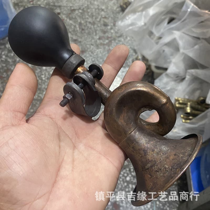 Old-fashioned retro megaphone, Shanghai, Birthday gift 1