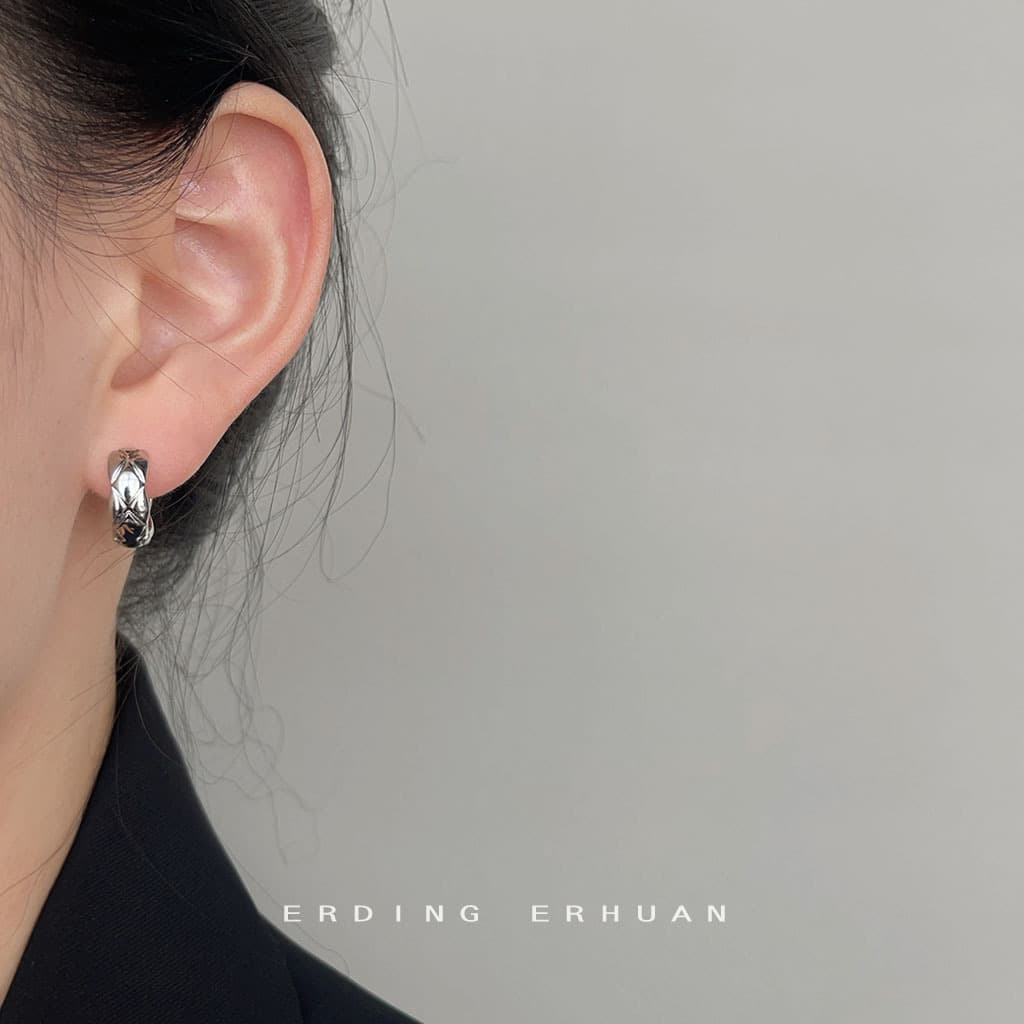 Fashionable universal earrings, accessory, high-quality style, simple and elegant design, 14 carat 3
