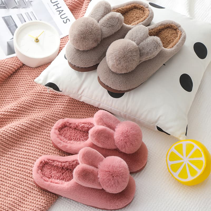 Home winter non-slip three dimensional keep warm women's slippers platform, cute comfortable footwear for pregnant, for beloved, suitable for outdoor wear, closed heel 2
