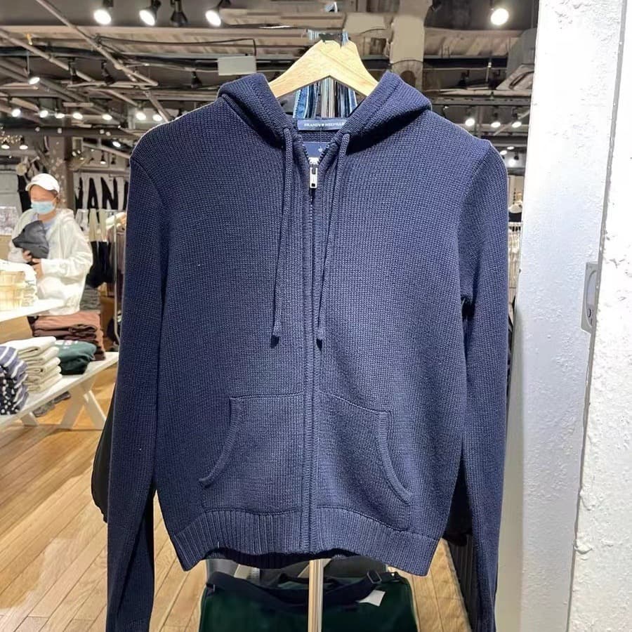 Hoody, knitted short sweater with zipper, city style 1