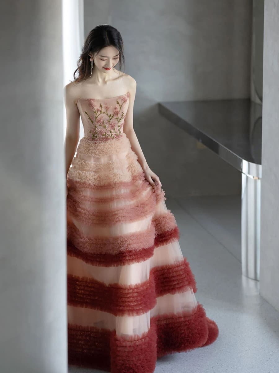 (Cross-border trading), evening dress, European style, graduation party, gradient
