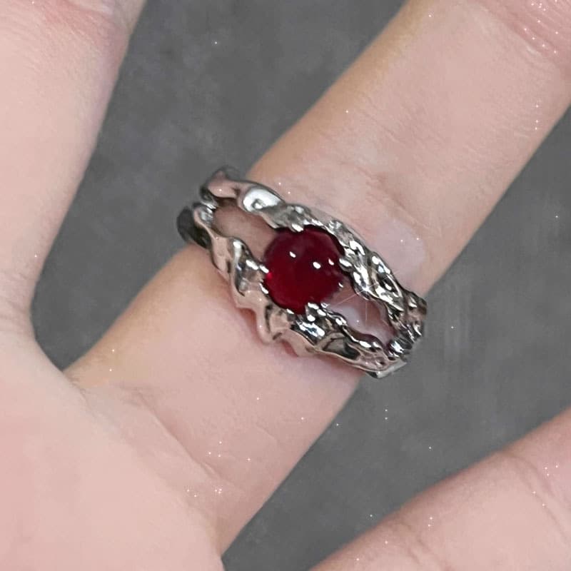 One size fashionable ring, European style, punk style, on index finger 4