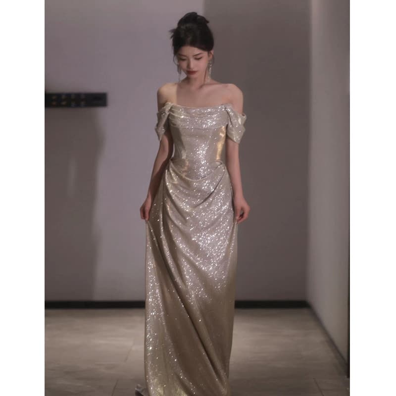 Evening dress, open shoulders, city style, bright catchy style, high-quality style 3