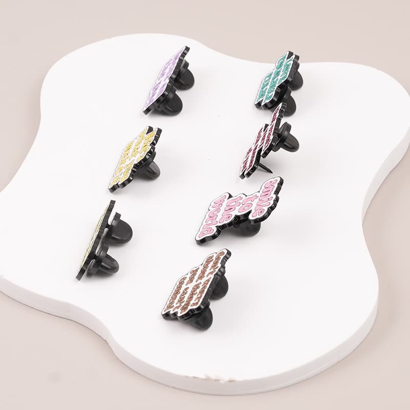 (Cross-border trading), bra with letters, creative cartoon brooch, badge, metal pin, accessory, English, European style 4