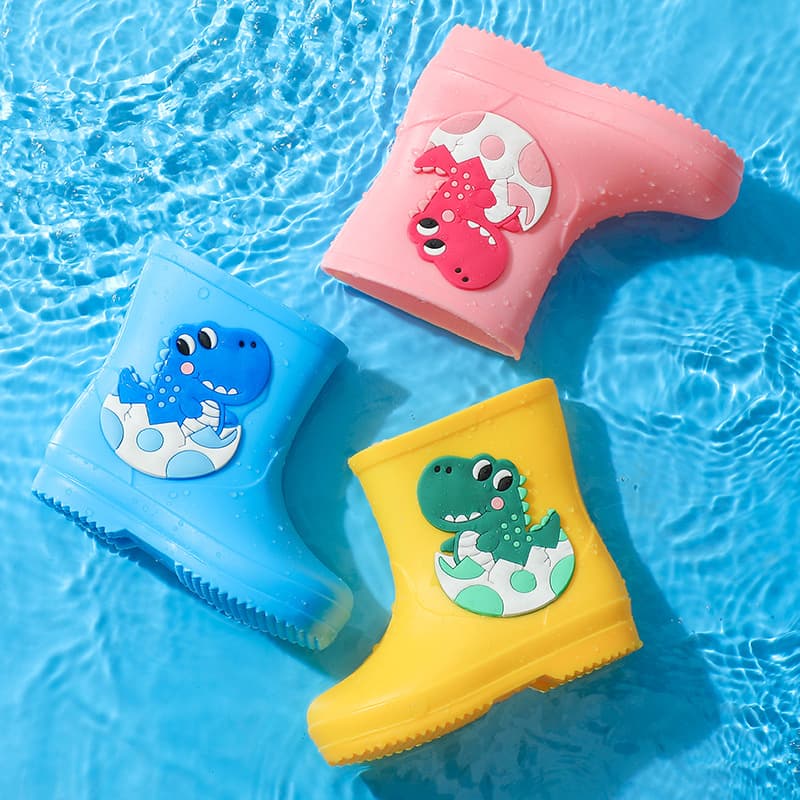 Children's cartoon cute waterproof raincoat for boys for students for early age