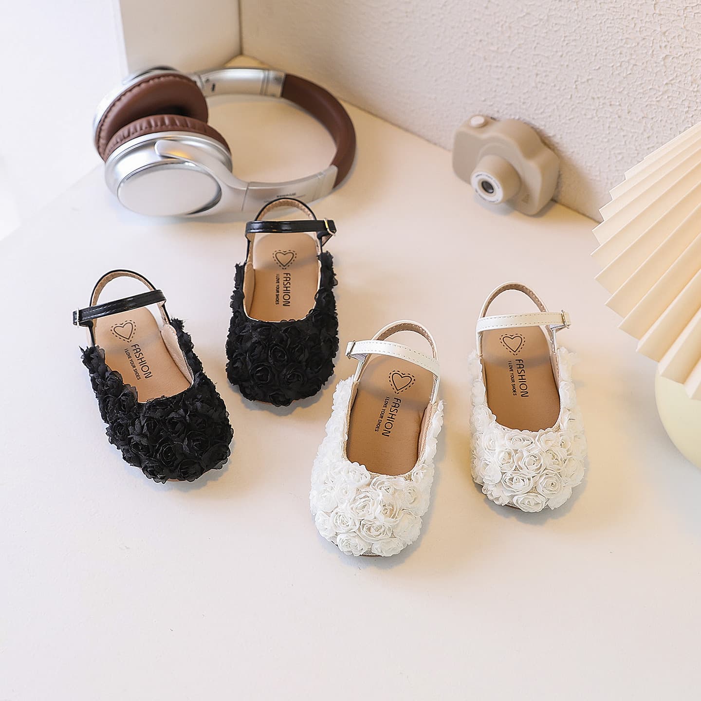 Fashionable children's sandals flower-shaped, flowered, trend of season 1