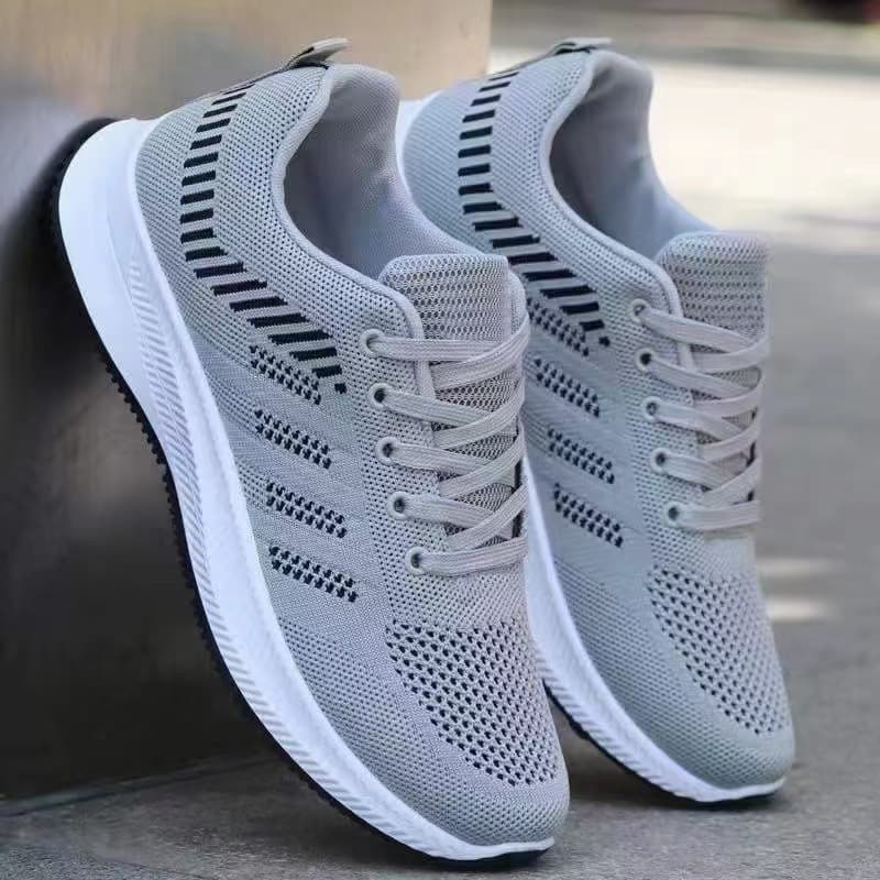 Men's 2024 new trendy soft sole comfortable running casual shoes for men's flying knit breathable sports shoes manufacturer wholesale