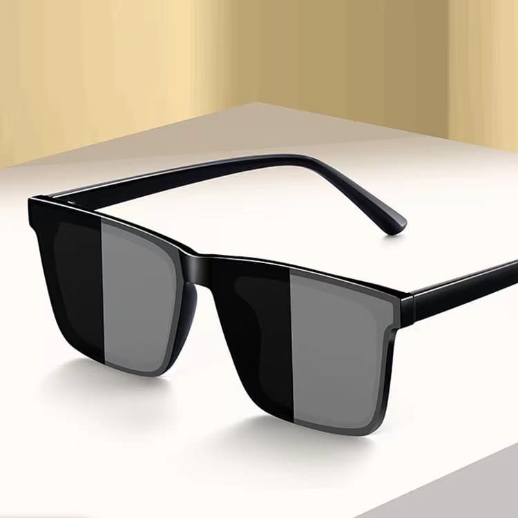 Douyin Internet celebrity live broadcast of the same sunglasses male driver driving fishing sunglasses for women square frame UV sunglasses 1