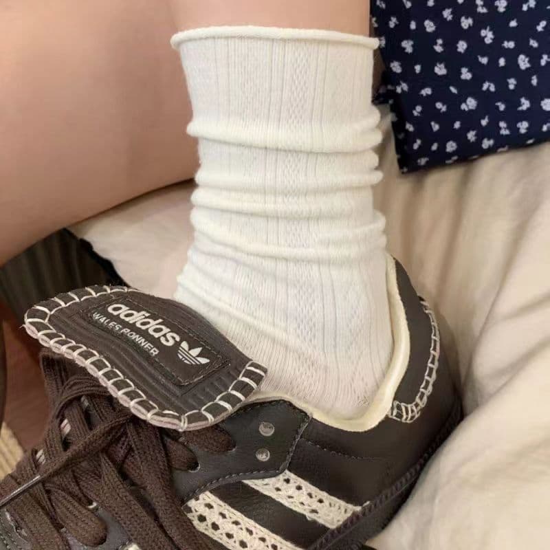 Tide, retro cream socks for pregnant, mid-length 3