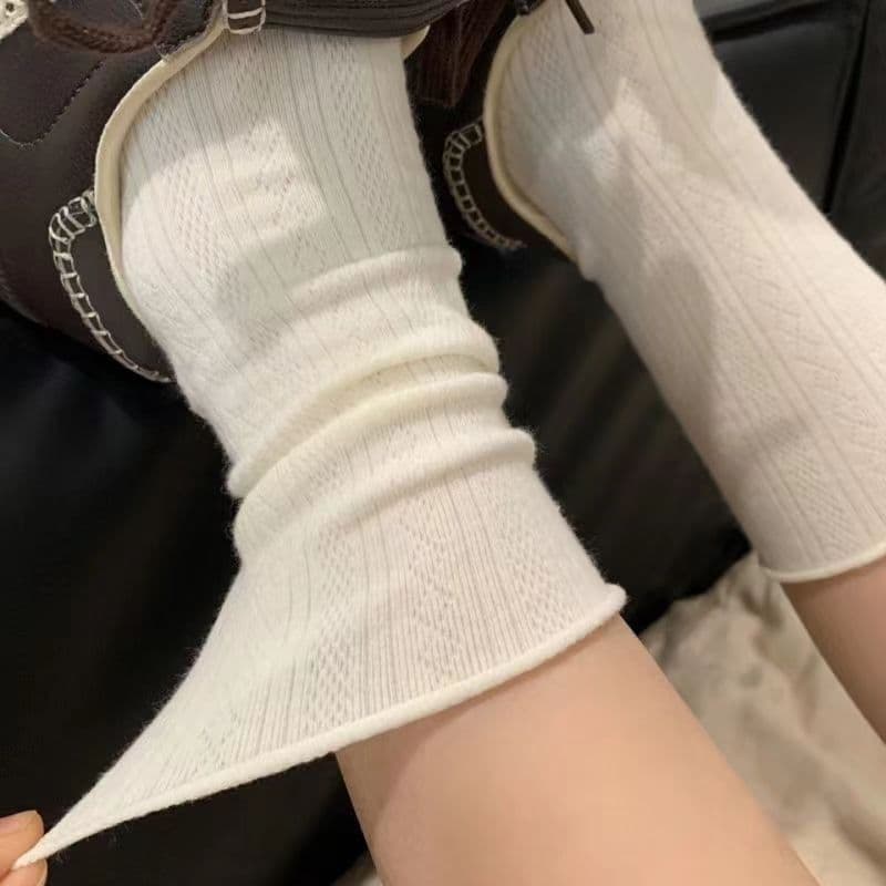 Tide, retro cream socks for pregnant, mid-length 4