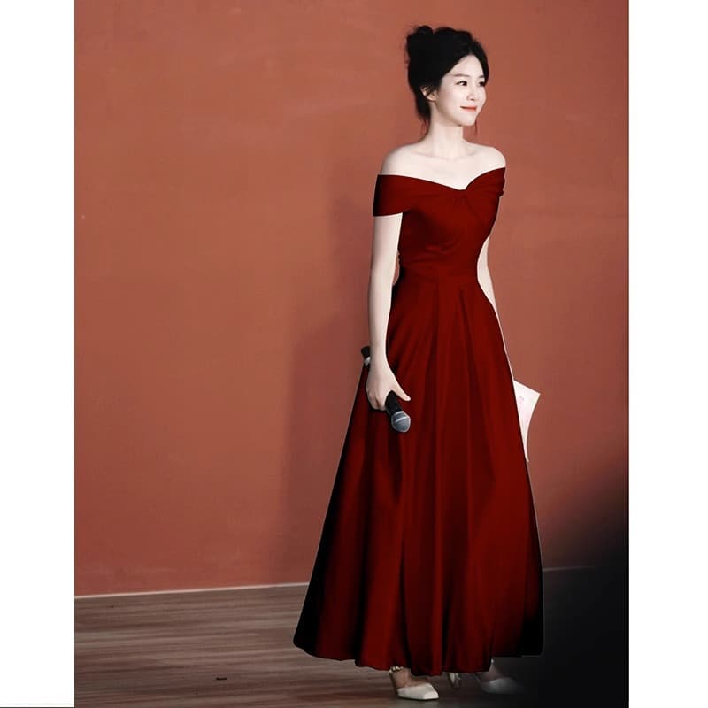 Long evening dress for students, open shoulders 2