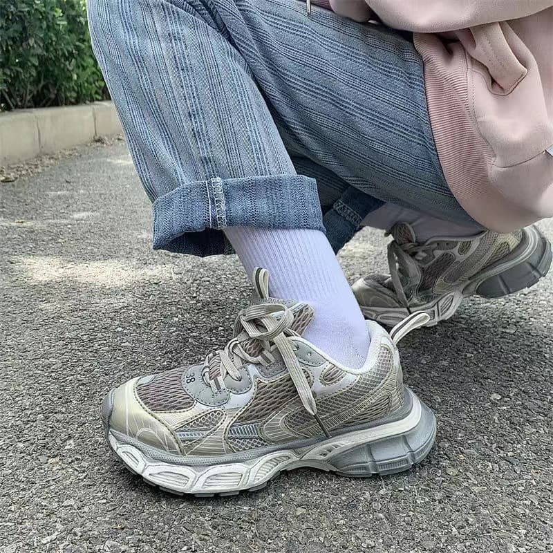 2026 new casual men's and women's dad shoes fashionable design trend 5cm catwalk new style show fashionable goods 2
