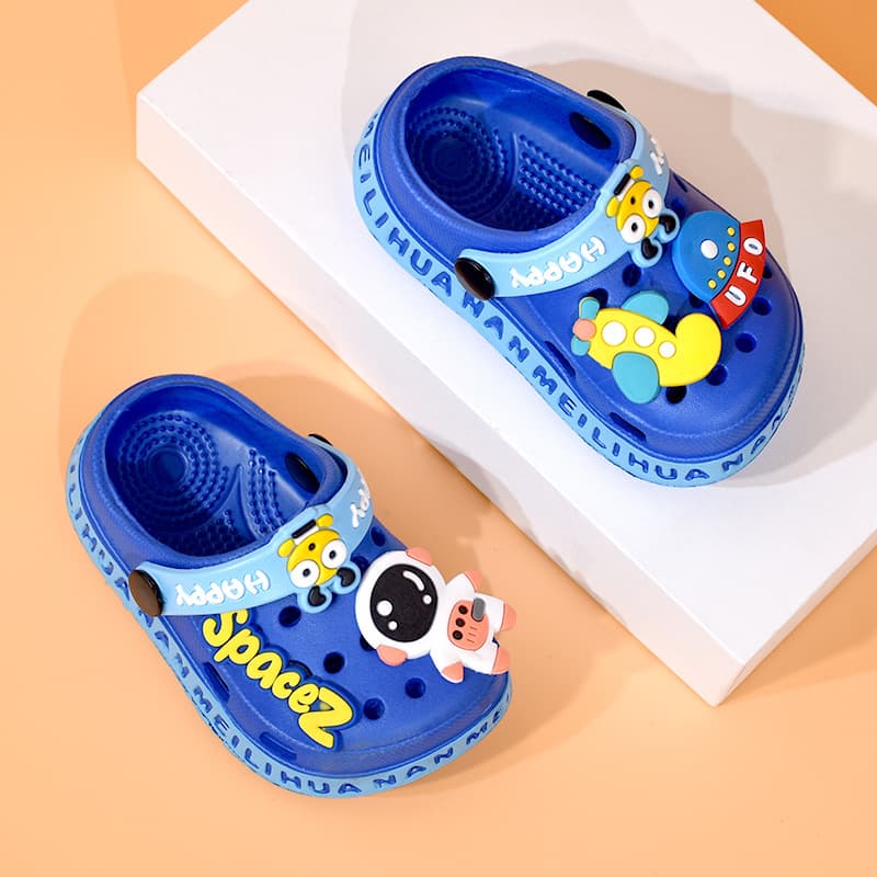 Children's men's slippers for boys, cute lightweight Crocs-style slippers for early age, Collection Year 2026, soft sole 4