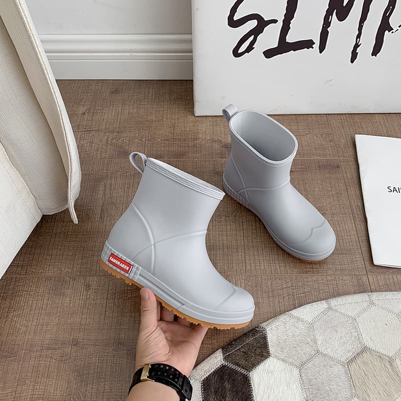 Rain boots for women cross-border mid-tube versatile casual trendy men's rain boots non-slip wear-resistant fashionable warm outer water boots overshoes 2