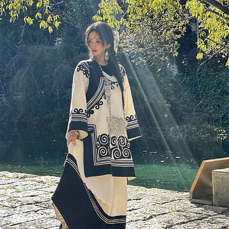 New Yi nationality clothing studio clothing new Chinese style Chinese style best friend traveling to shoot traditional ethnic minority photo clothing 3