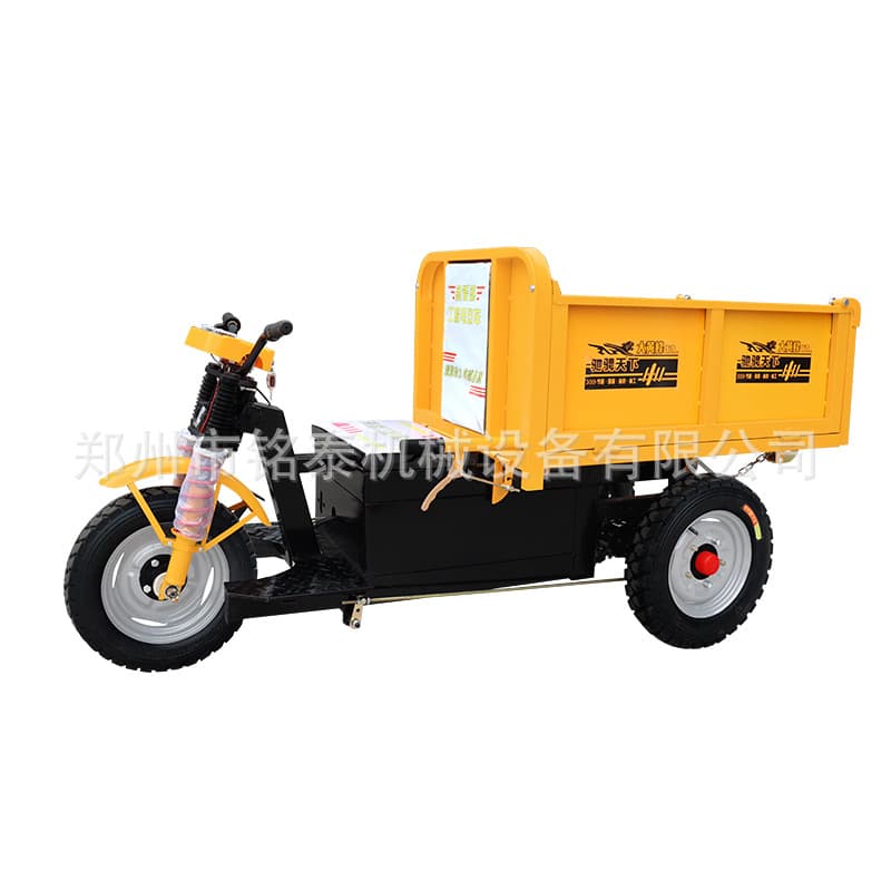 Electric automatic hydraulic agricultural three-wheeled bike 5