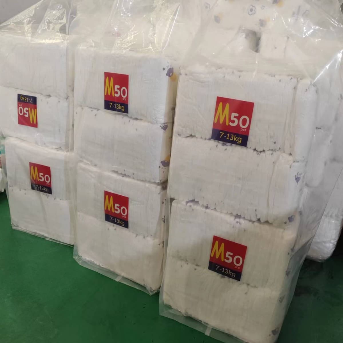Factory wholesale breathable and dry diapers 50 pieces special price large ring waist baby diaper pull-up pants baby 3
