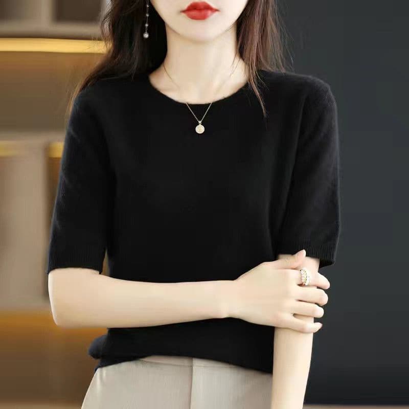 Sweater with a round collar, knitted thin shirt, loose fit, western style 4