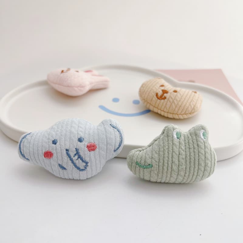 Spring cartoon cloth, doll, brooch, rabbit, backpack, pack, socks, accessory, crocodile, elephant 2