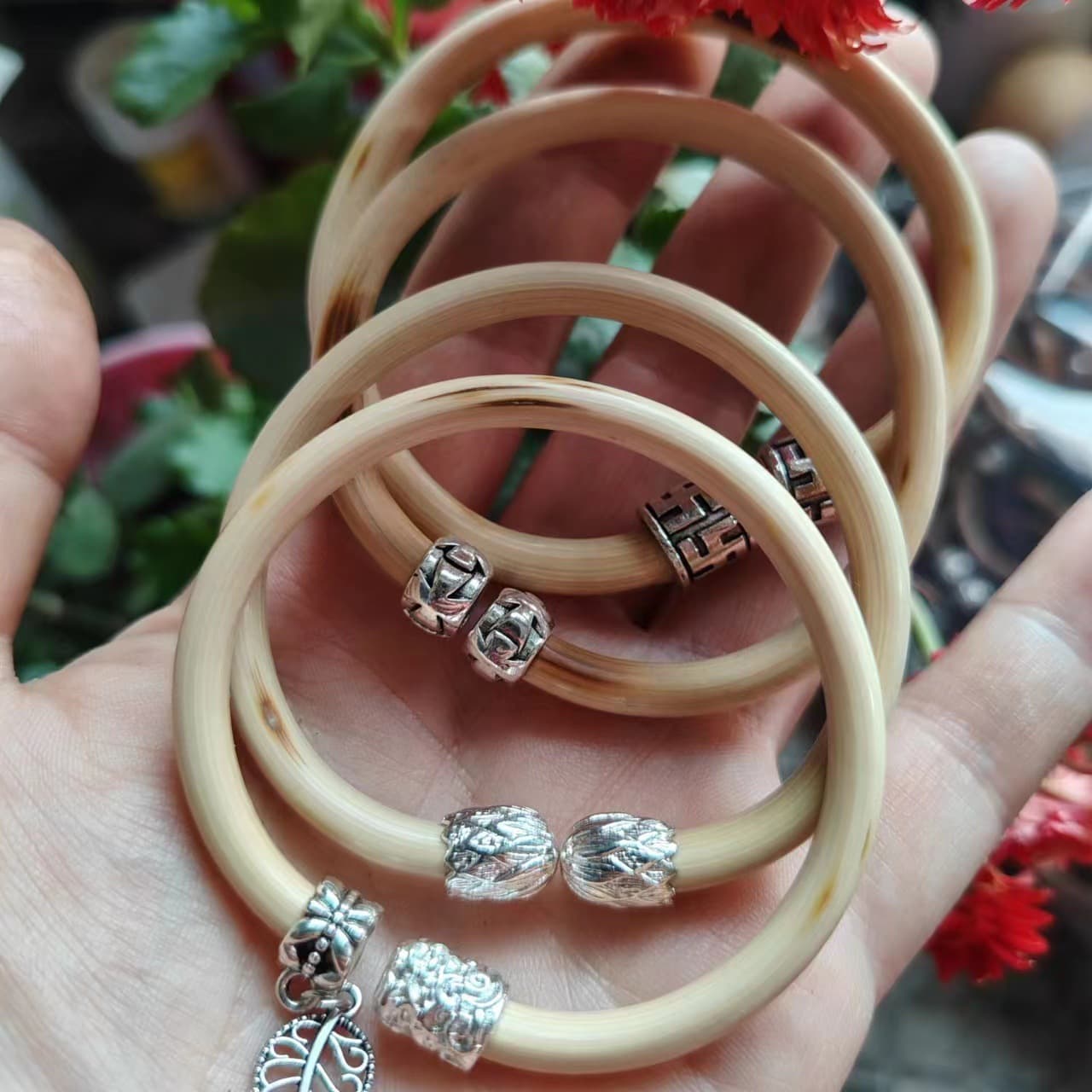 Tibet authentic natural wild chicken blood vine bracelet, currency special price manufacturer wholesale volume first-hand goods source 4