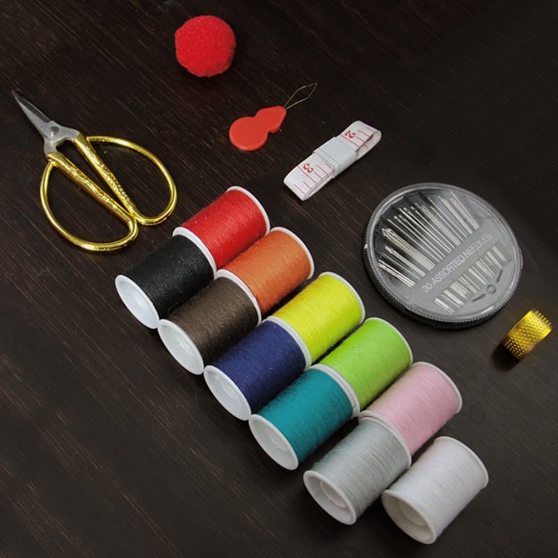 Bride wedding festive wedding dowry dowry needle and thread pack dragon and phoenix small scissors needle and thread household set needle and thread box 4