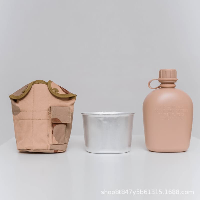 Travel capacious sports bottle, camouflage handheld teapot, bag strap for traveling, thermos, increased thickness 4