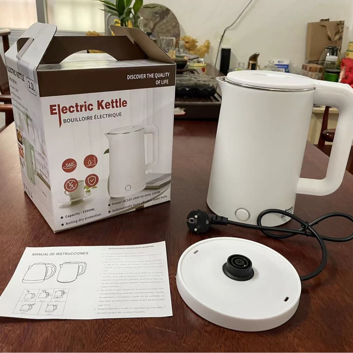 Electric Ketter stainless steel electric kettle European regulations British and American standard 110 cross -border plastic electric kettle 2