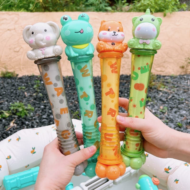 Cartoon capacious water gun, swimming pool play in water, toy 3