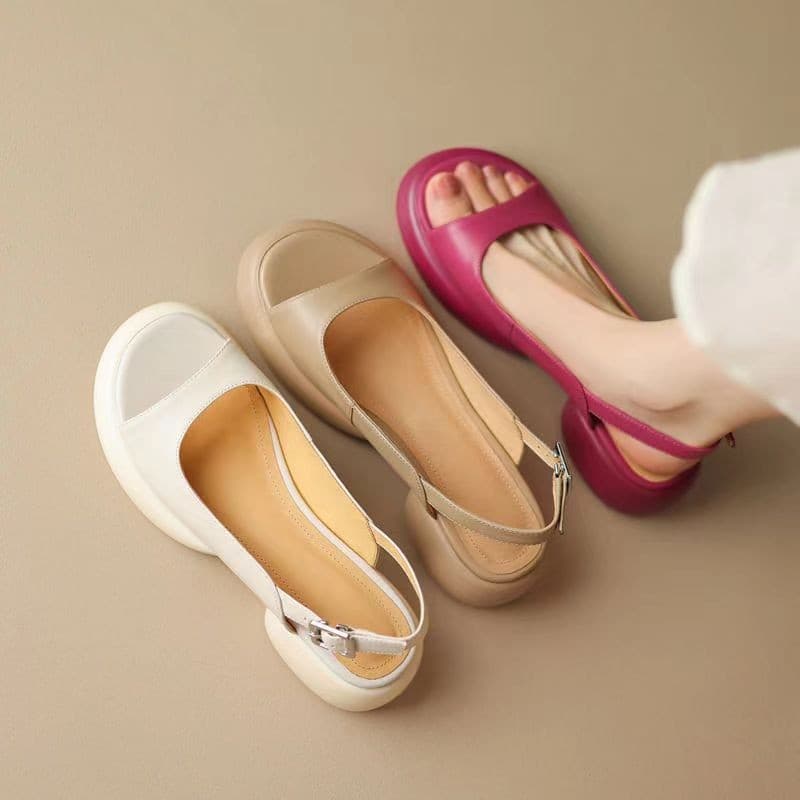 Summer sandals, fashionable universal beach footwear, for teenagers