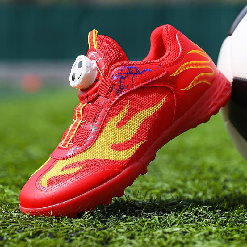 Fashionable mesh children's boots, breathable shoes for students, football sneakers for men and women, with spikes 4