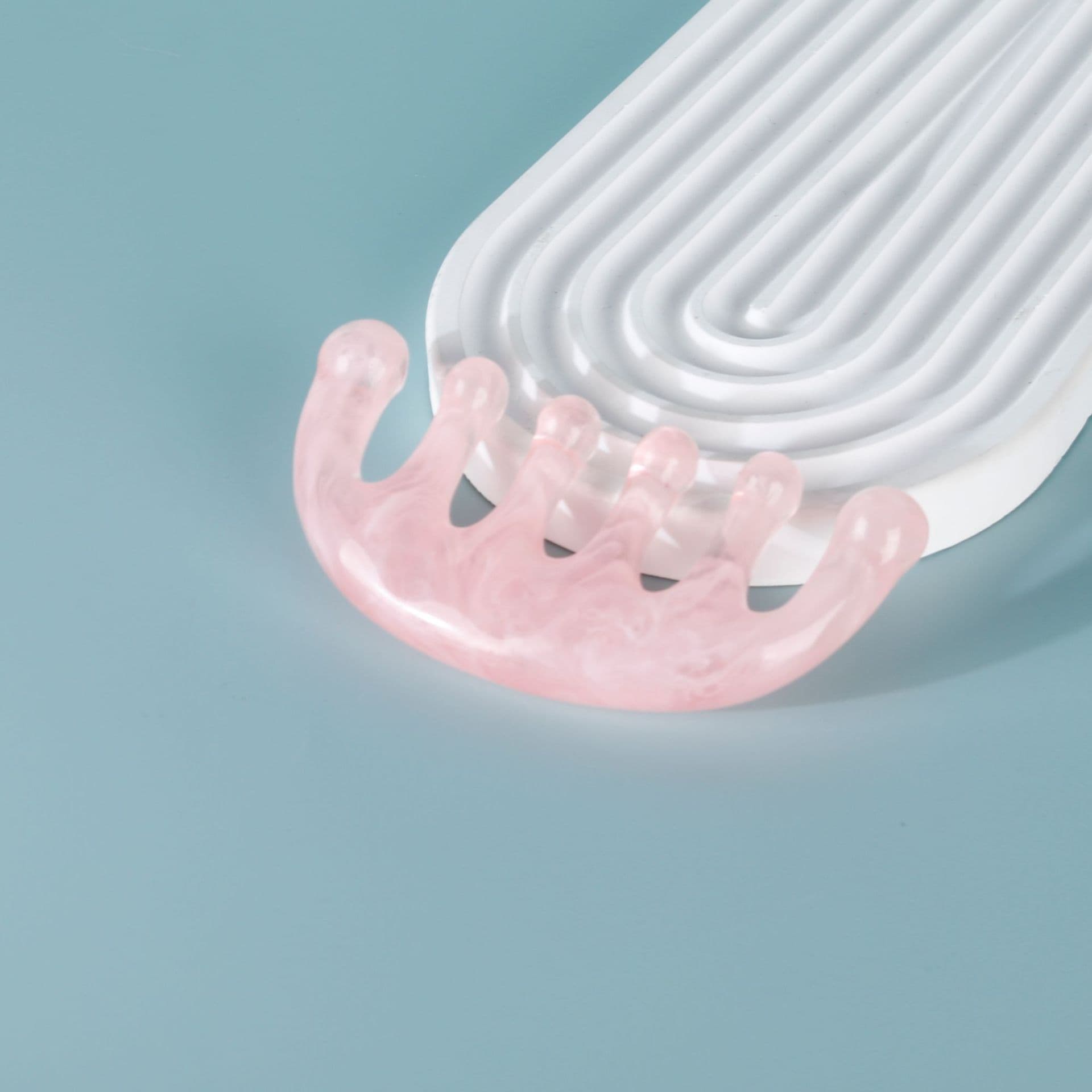 Resin massage comb meridian comb prevents hair loss scalp scraping head massage large teeth wide teeth meridian massage comb 3
