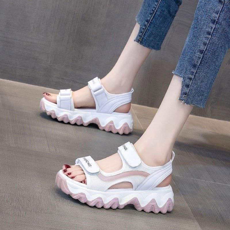 Summer sports sandals, fashionable beach beach footwear for students, 2025 years 4