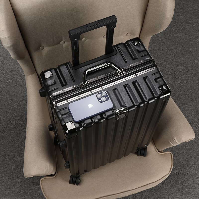 Capacious universal suitcase for men and women 3