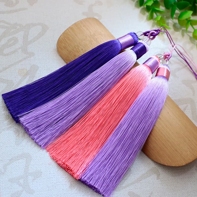 Chinese knot double -colored two -colored earbizi polycolic silk two -color frozen pipe car hanging clothing fan pendant DIY accessories manufacturers wholesale 1