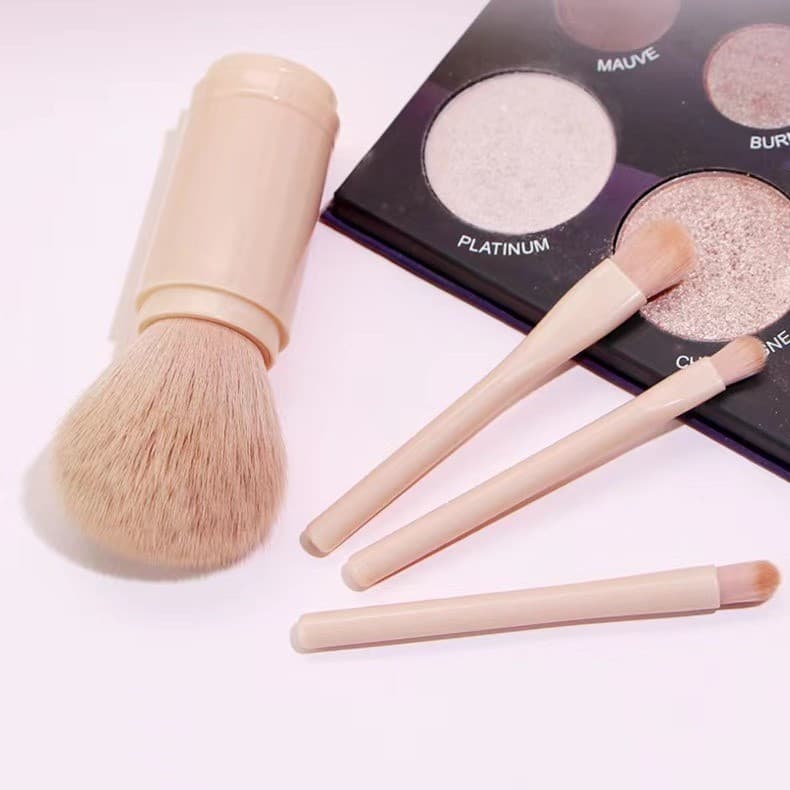 Small handheld universal brush, loose powder for traveling, eye shadow, face blush, capsule 4
