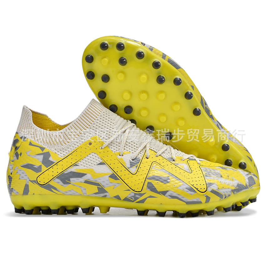 Knitted breathable boots, sneakers, casual footwear, Collection Year 2024 1