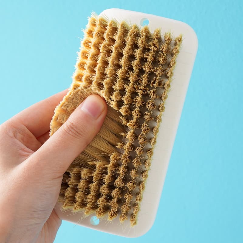 Universal soft harmless brush for laundry 4