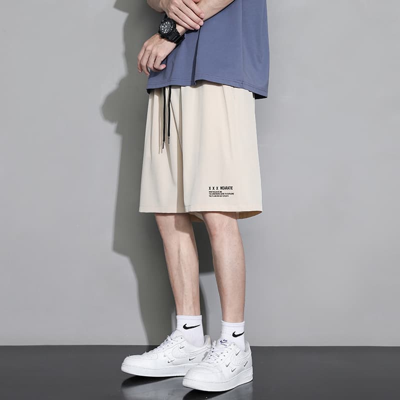 Quick dry silk sports trousers, light and thin shorts, for running 3