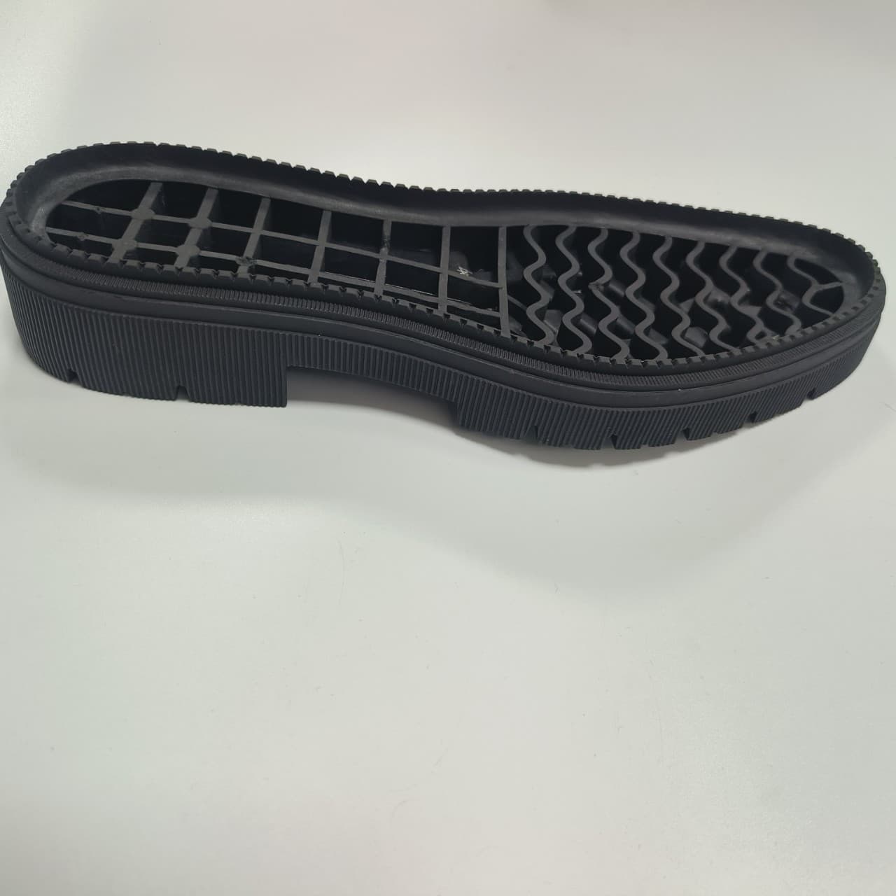 Ultra-light TPR foam sole outsole new fashion casual foreign trade European version business shoes gentleman manufacturer