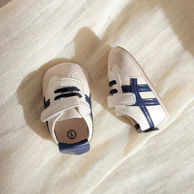 Baby Shoes 0-1 Year - Anti-Slip Learning to Walk Sneakers 2