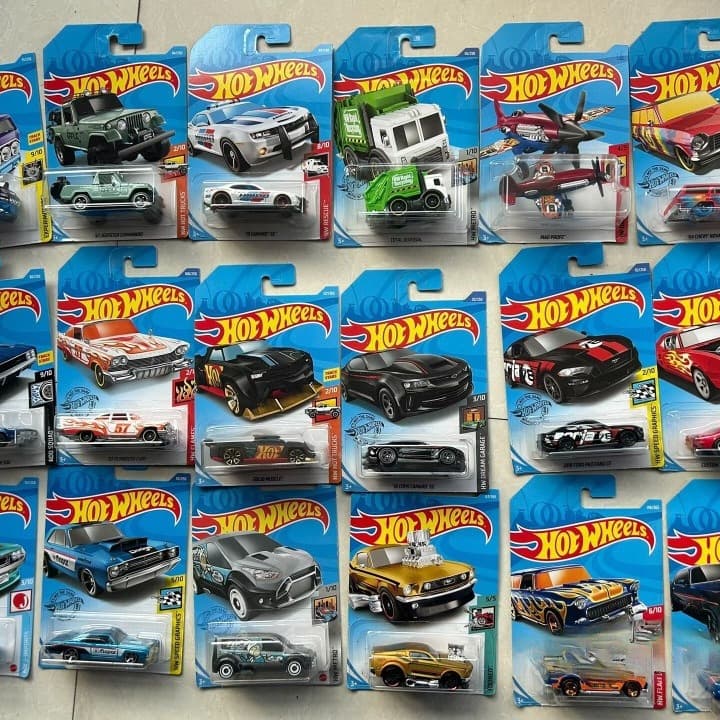 Racing car, alloy car, genuine toy car, car model 5